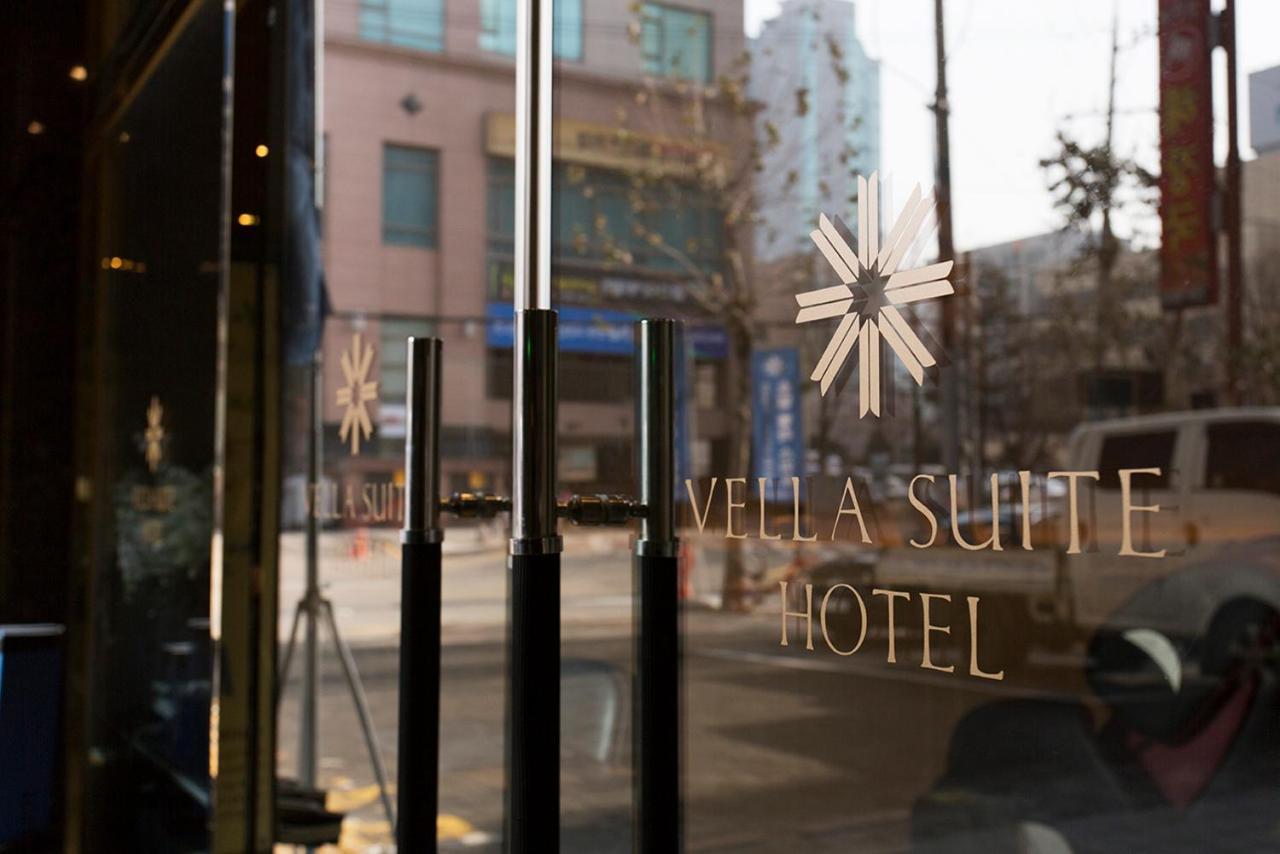 Vella Suite Hotel Suwon Exteriör bild